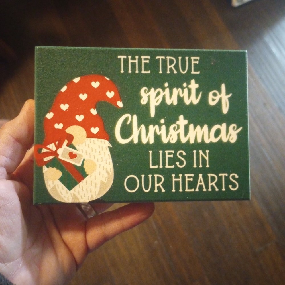 Festive Gnome Christmas Sign - Green and Red